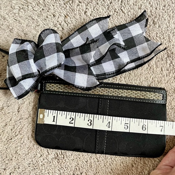 Coach Beaded Wristlet - Picture 8 of 9